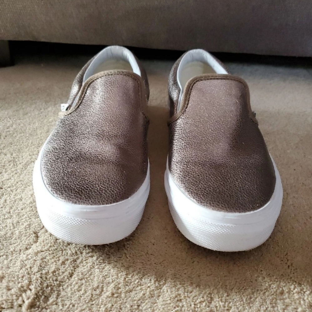 Vans slip on
